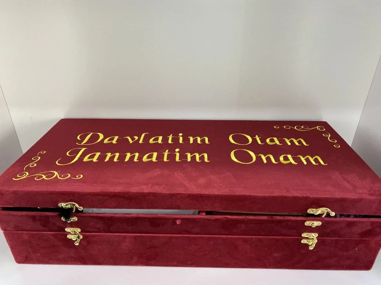 JANNATIM ONAM DAVLATIM OTAM